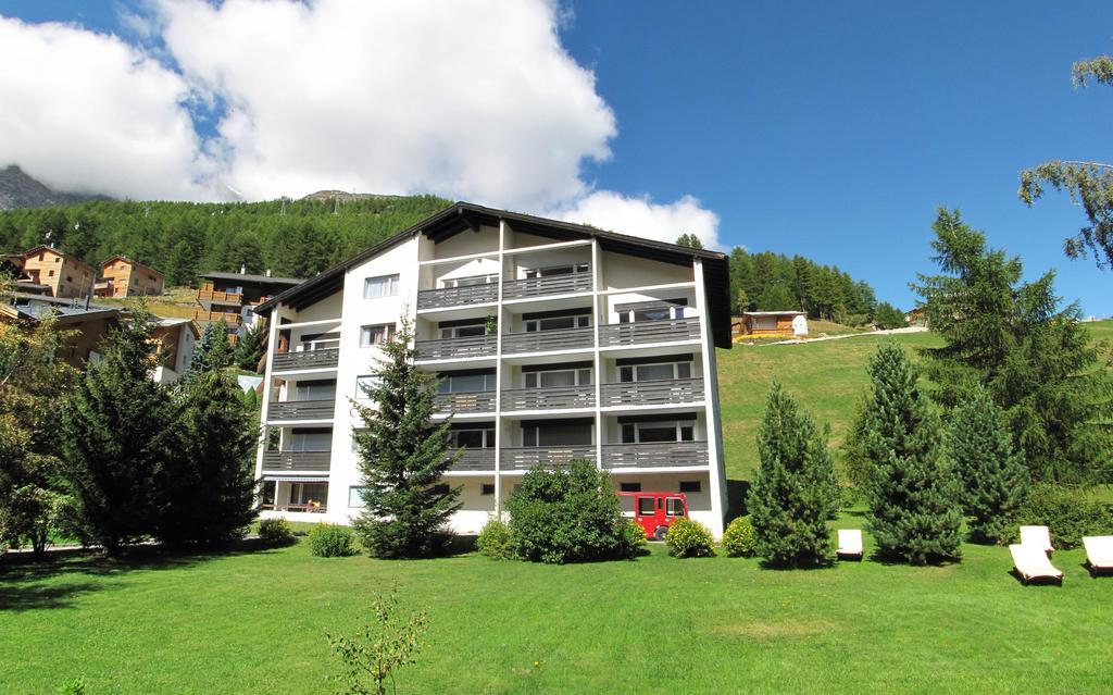 Haus Cristal Apartment Saas-Fee Ruang foto